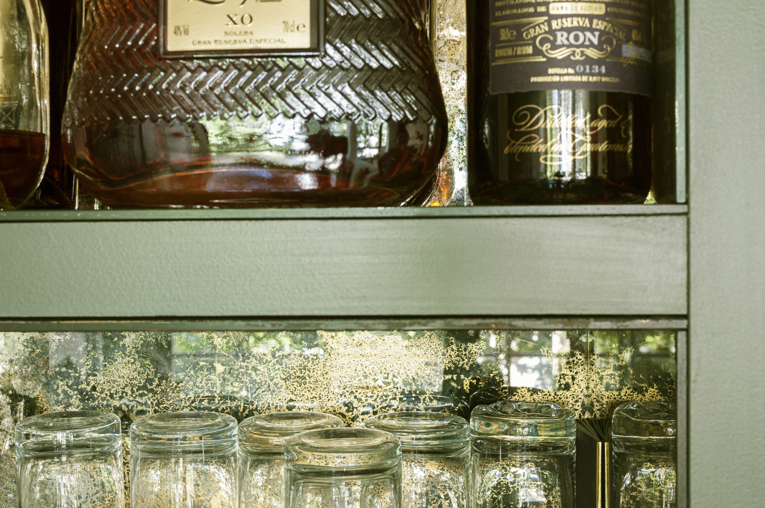 Espejo Envejecido en Muebles de Arantxa Hergueta