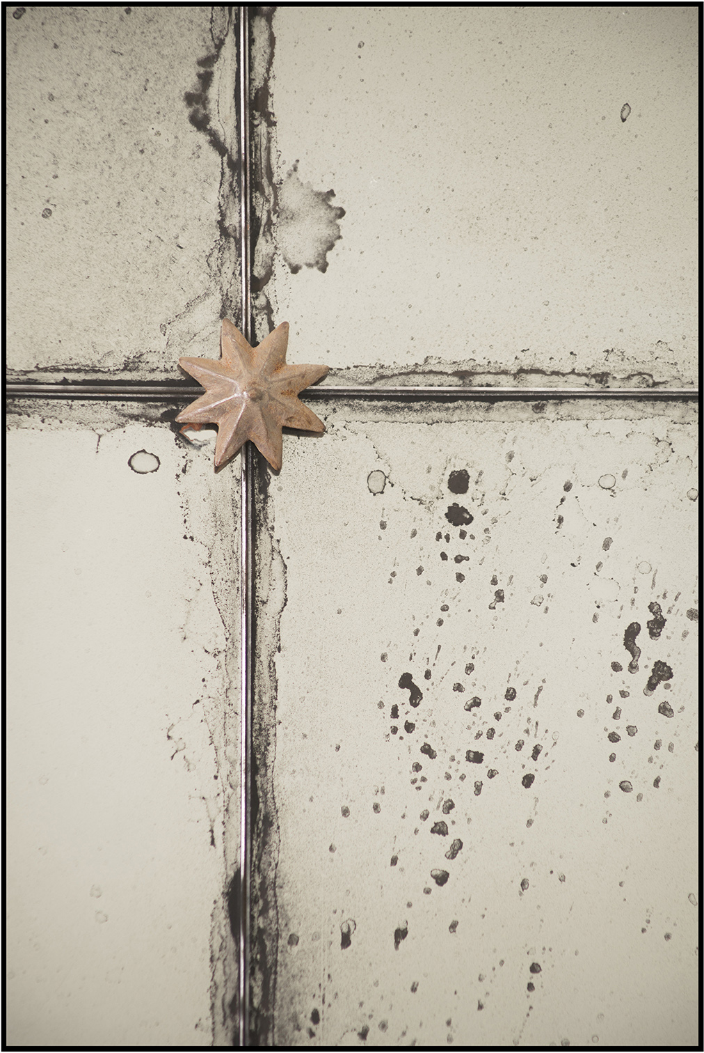 Espejo de Pared Envejecido de Arantxa Hergueta