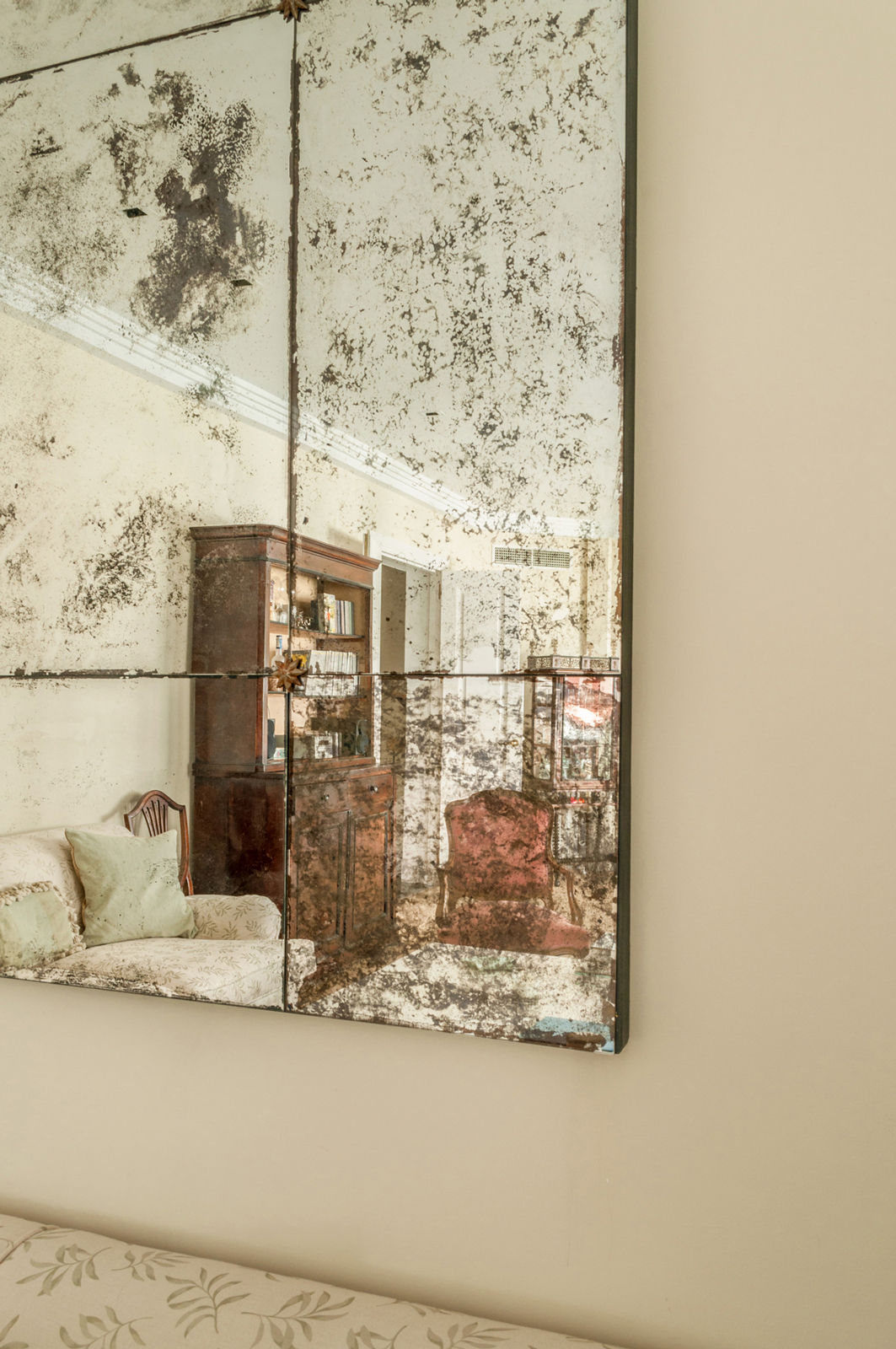 Espejo de Pared Envejecido de Arantxa Hergueta