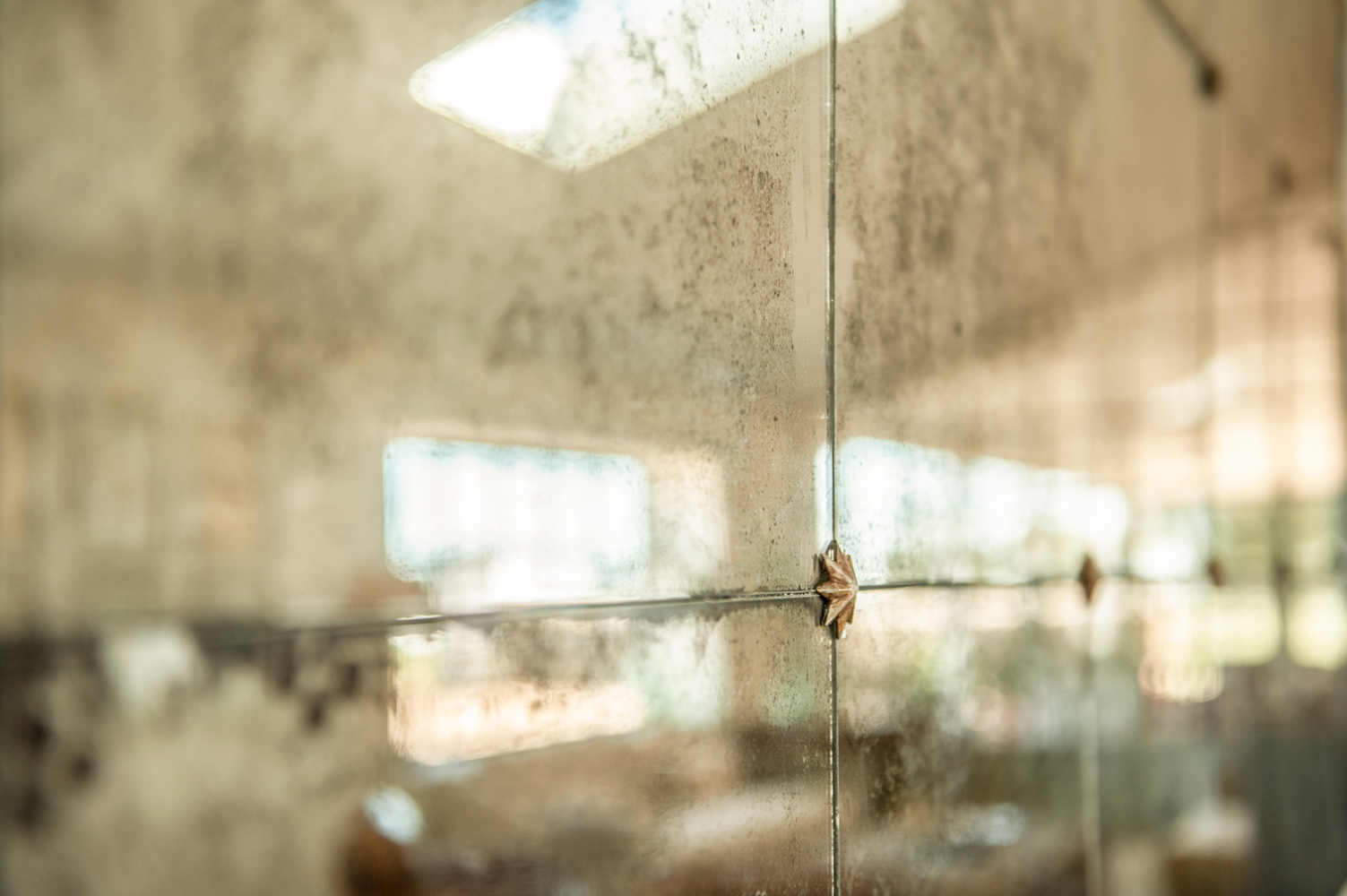 Espejo de Pared Envejecido de Arantxa Hergueta